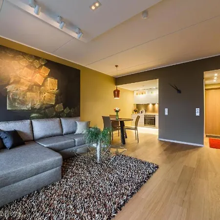 Easy - Centre * Tallin